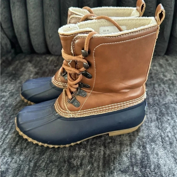 Esprit Harbour Lace Up Duck Boots Faux Fur Lining Waterproof Women’s Size 6 - Picture 2 of 6